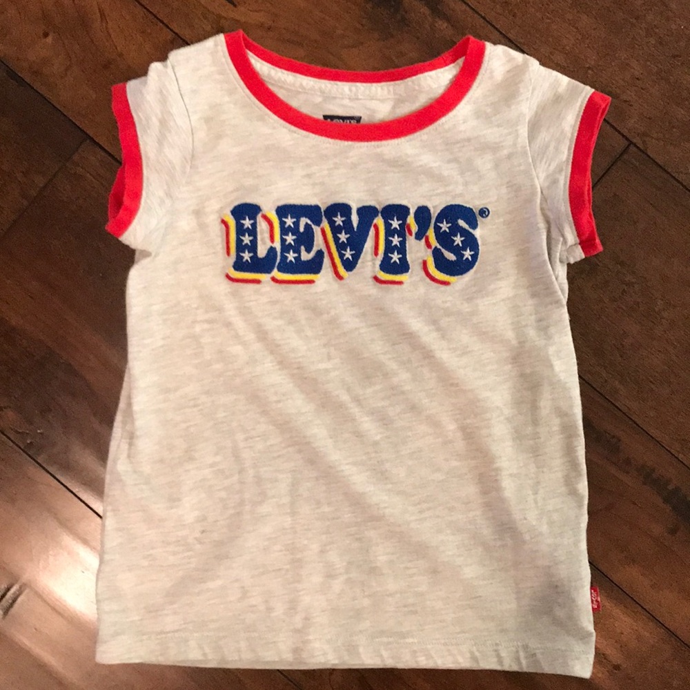 Levi’s shirt size 6 girls